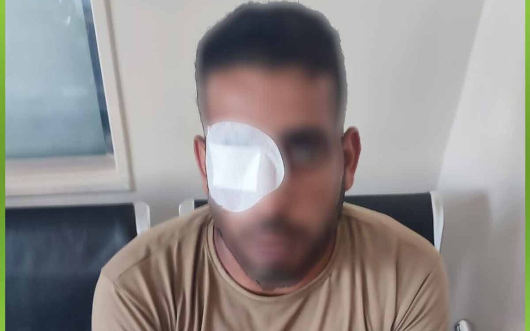 الافريقية تساعد شاب بتركيب عين صناعية