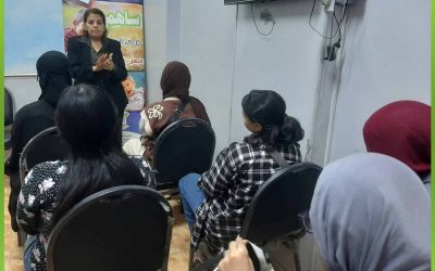 فاعليات دورة لغة الإشارة التي نظمتها المؤسسة بالتعاون مع وحدة أنشطة المرأة بجامعة اسوان