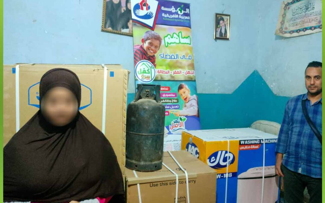 الافريقية ترسم البسمه علي وجه عروسة مقبلة علي الزواج بتوفير اجهزة كهربائية
